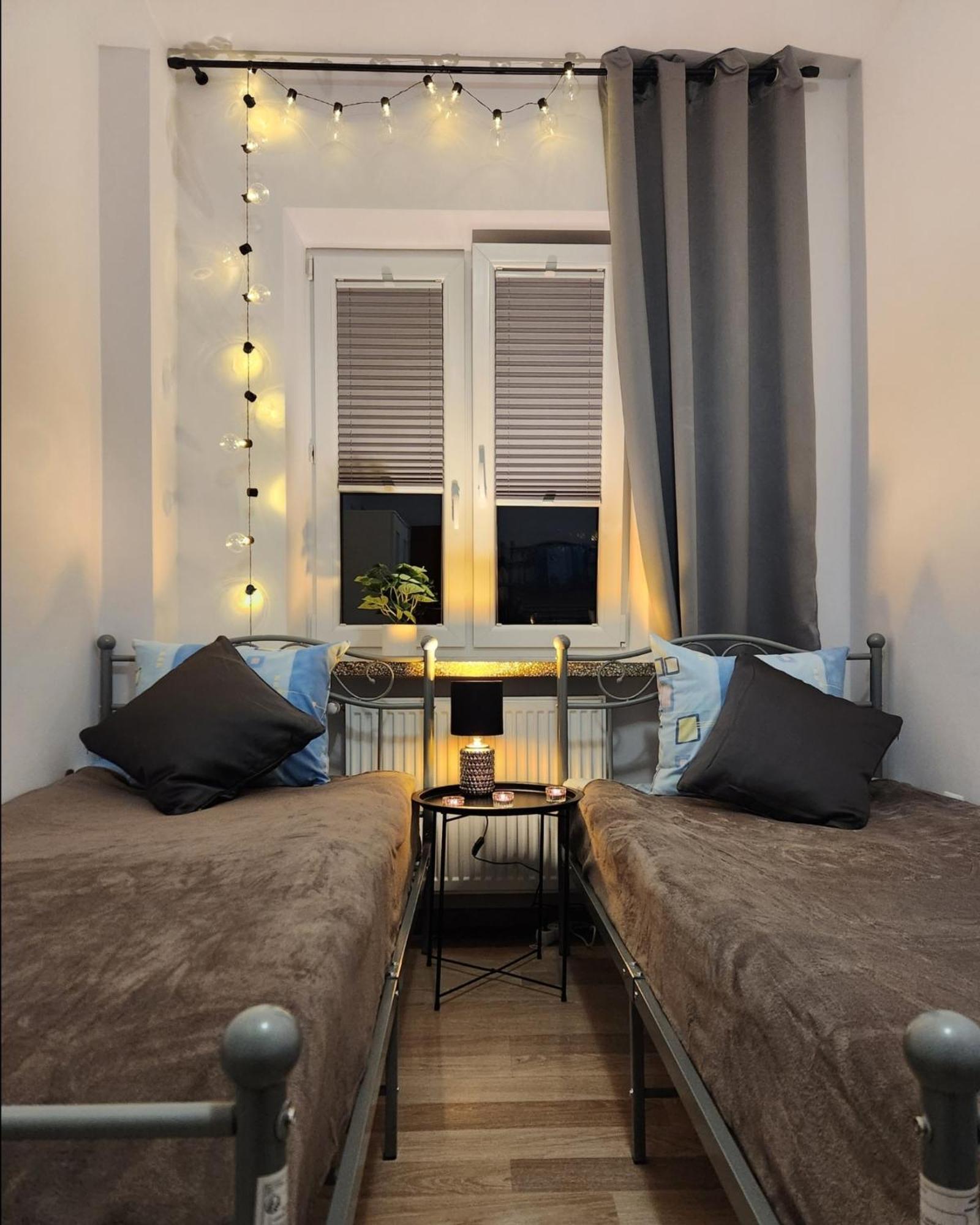 Pod Czapla Hostel Varsó Kültér fotó