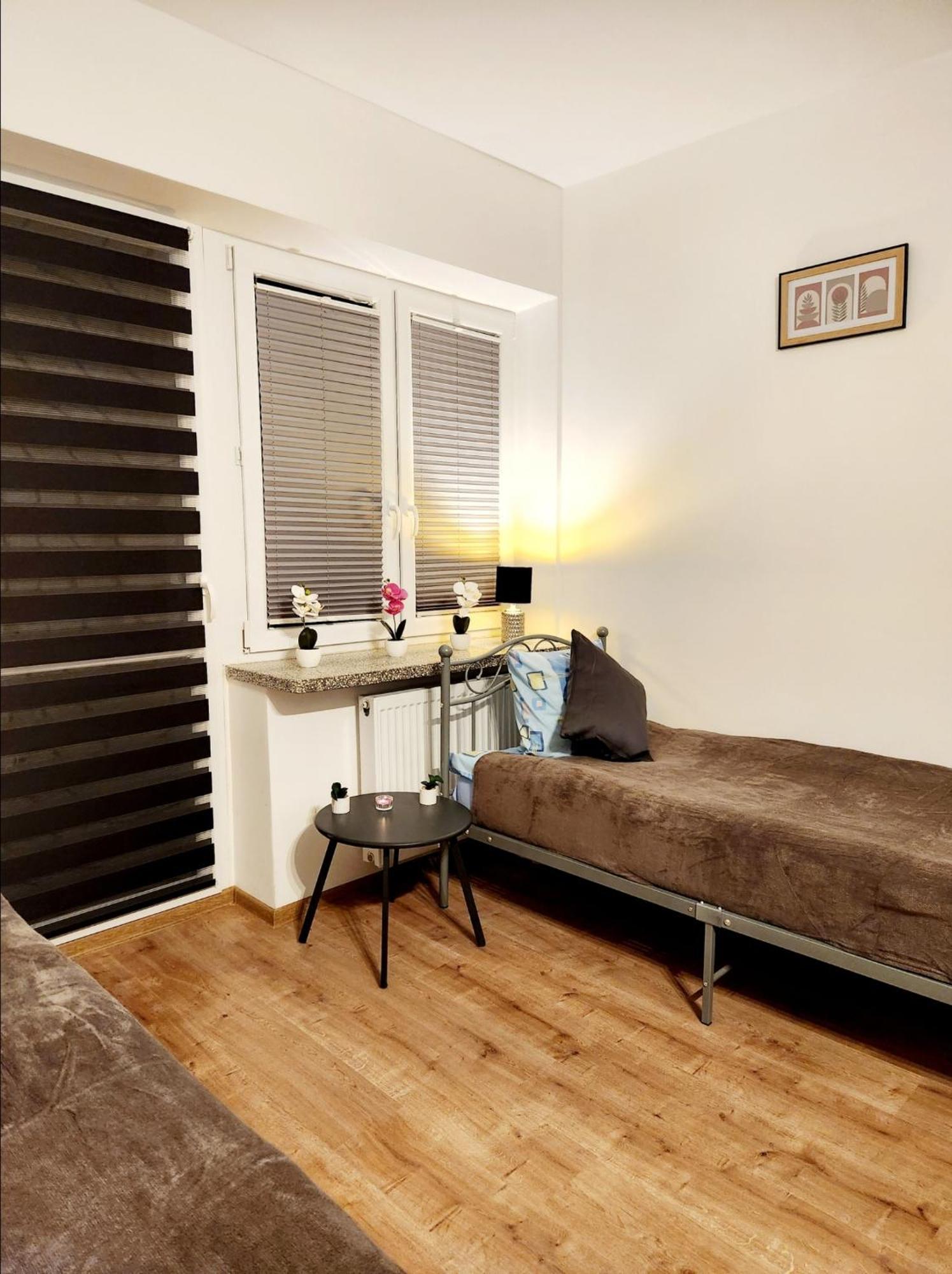 Pod Czapla Hostel Varsó Kültér fotó