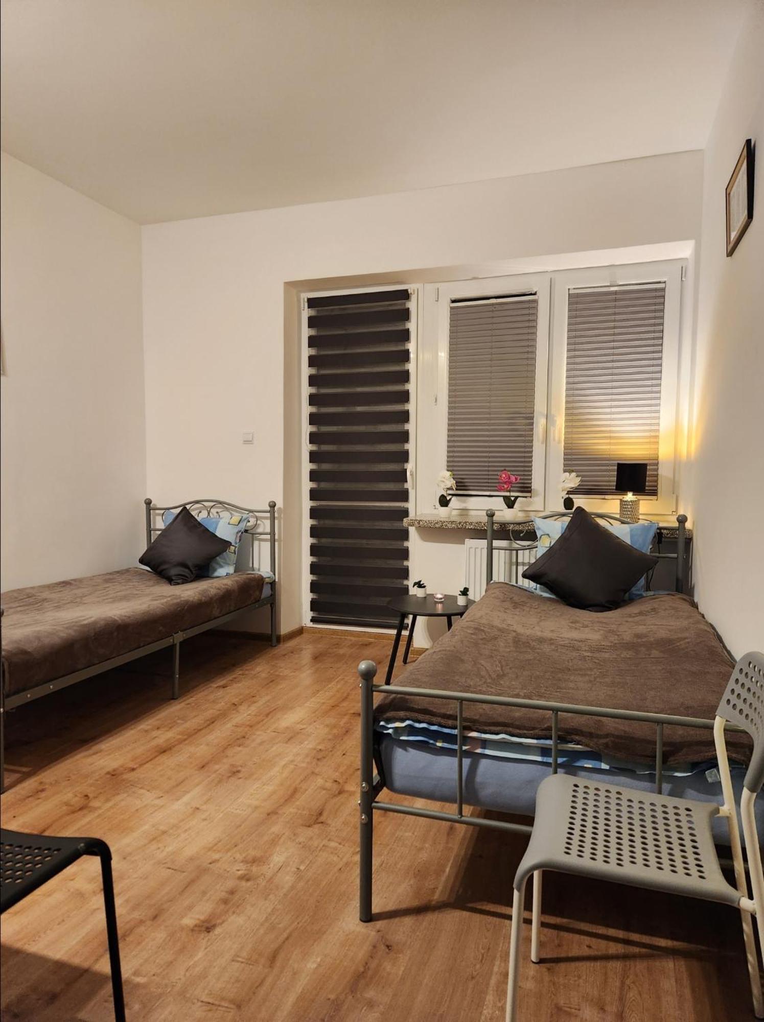 Pod Czapla Hostel Varsó Kültér fotó