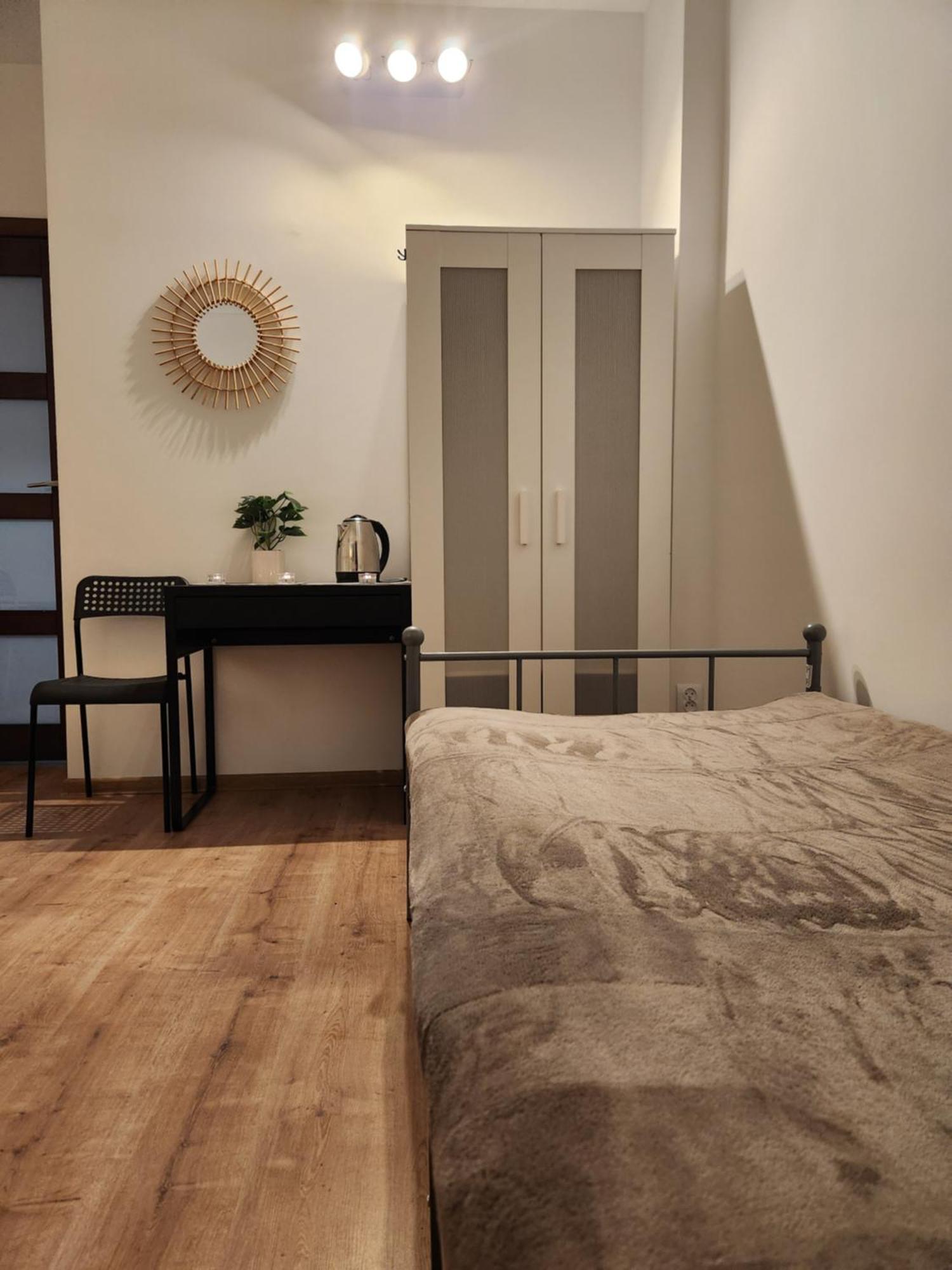 Pod Czapla Hostel Varsó Kültér fotó