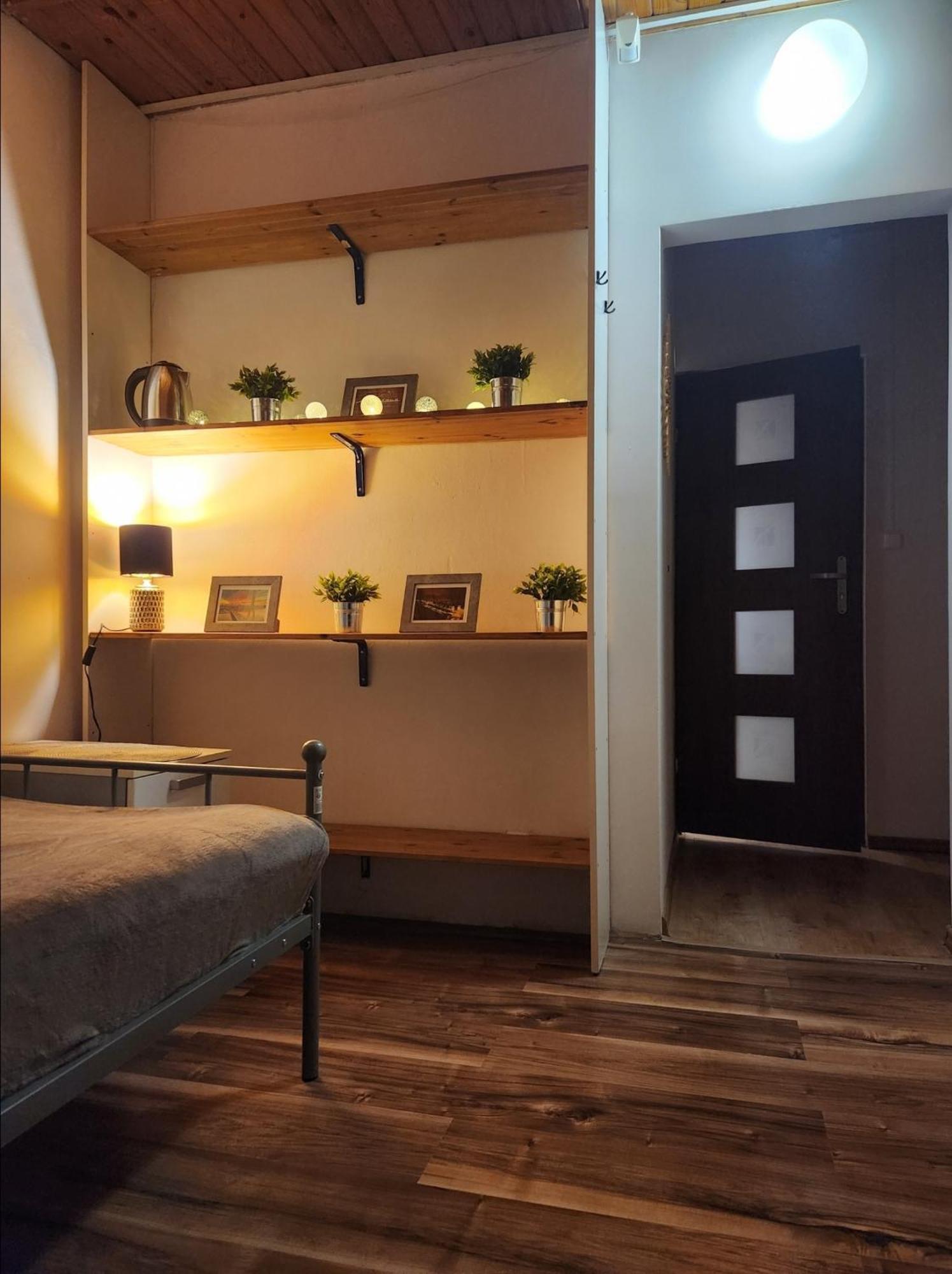 Pod Czapla Hostel Varsó Kültér fotó