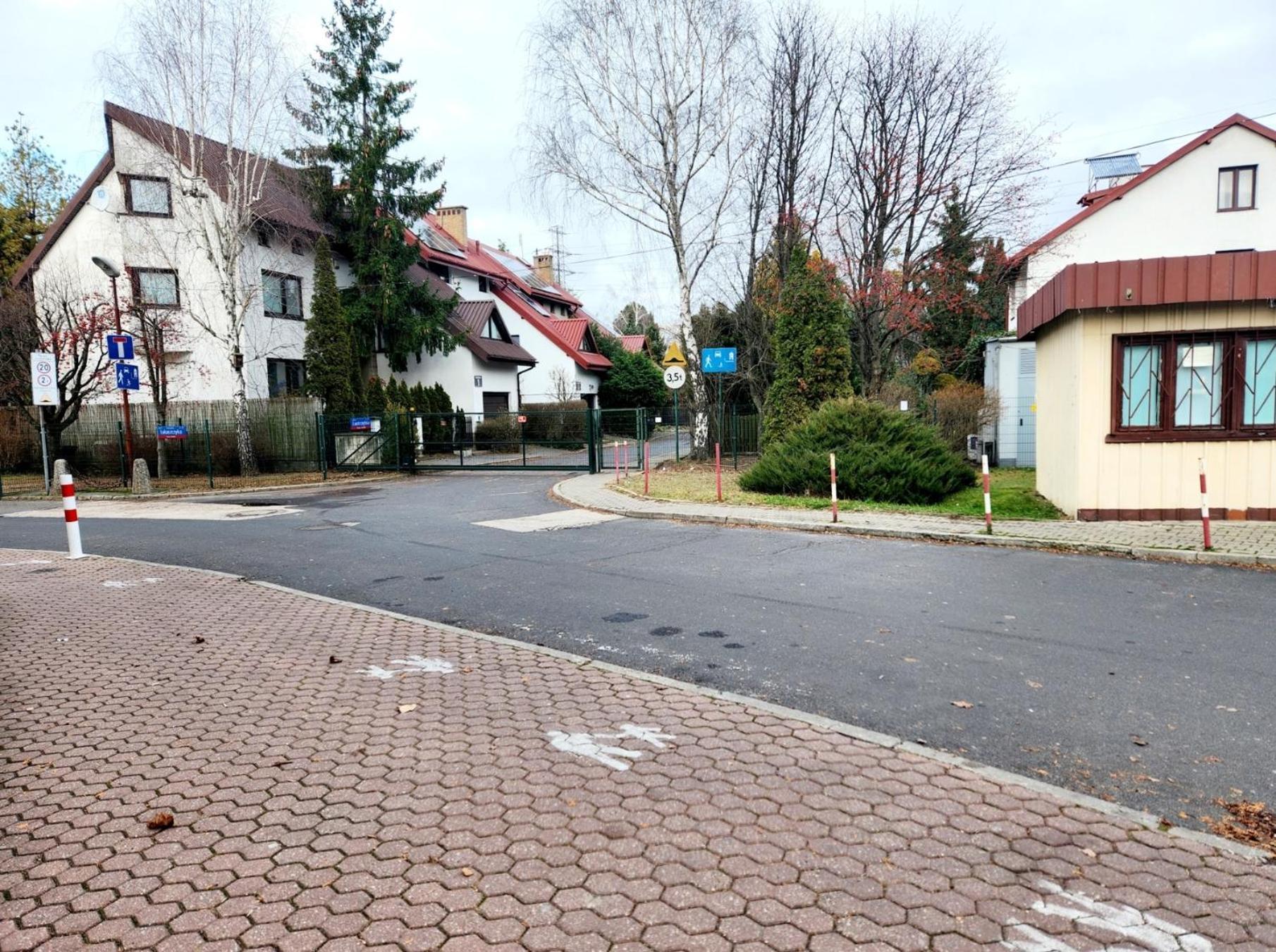 Pod Czapla Hostel Varsó Kültér fotó