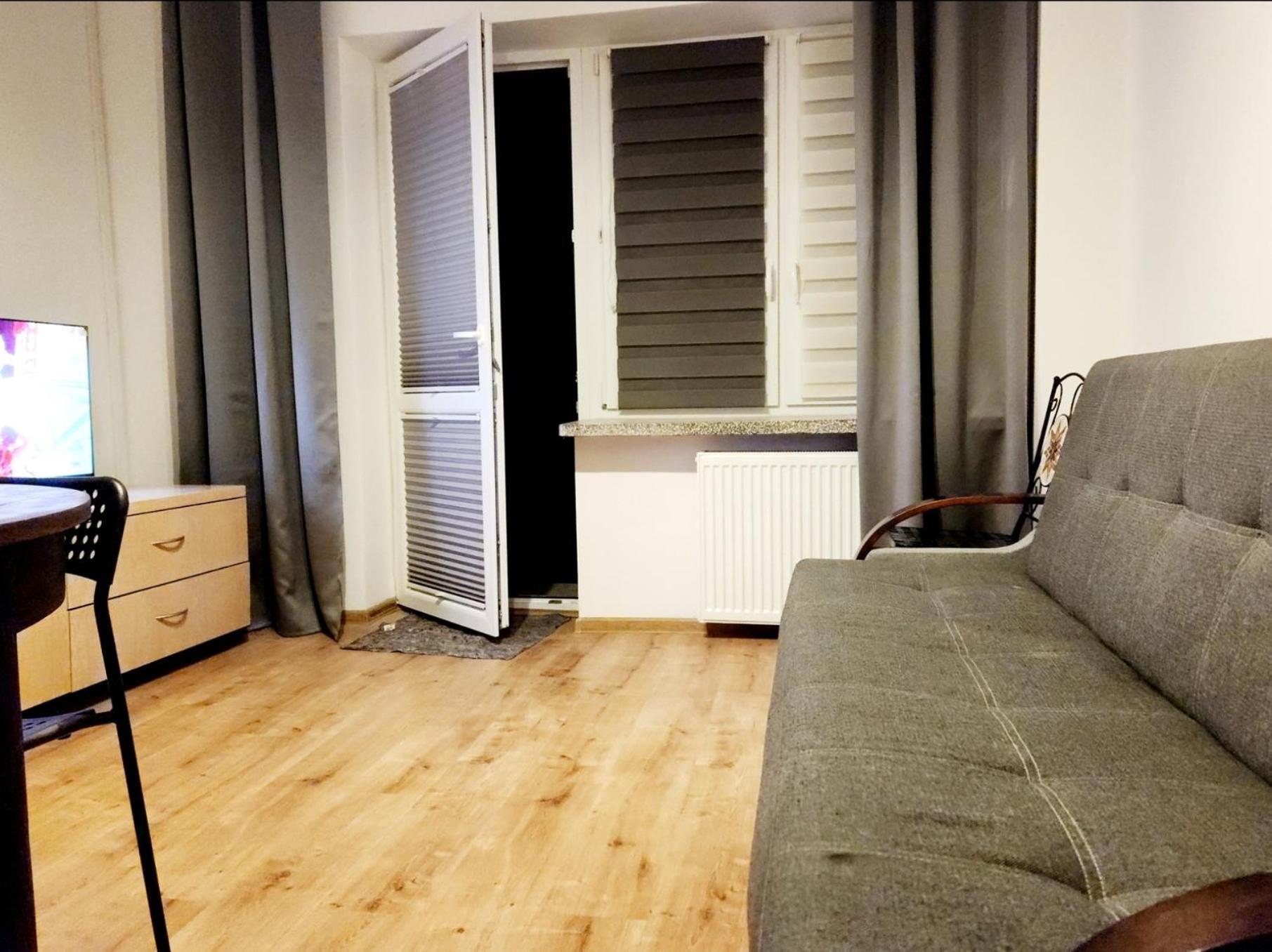 Pod Czapla Hostel Varsó Kültér fotó